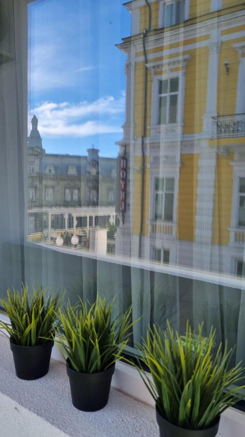Old Town City Center Apartment Русе Экстерьер фото